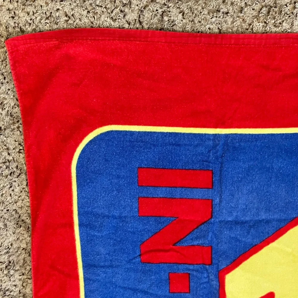 IN-N-OUT BURGER 100% Cotton Beach Bath Towel Red & Blue 57 x 29